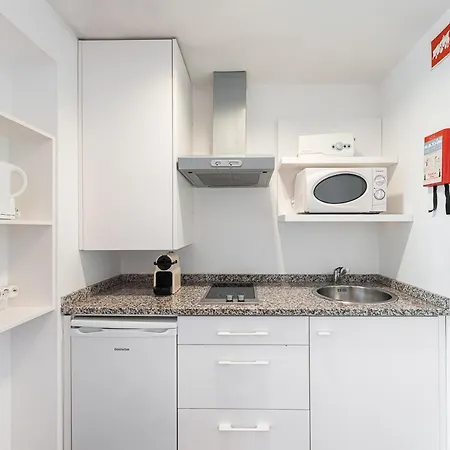 In Portugal - Ribeira Center - 3 Apartment Porto